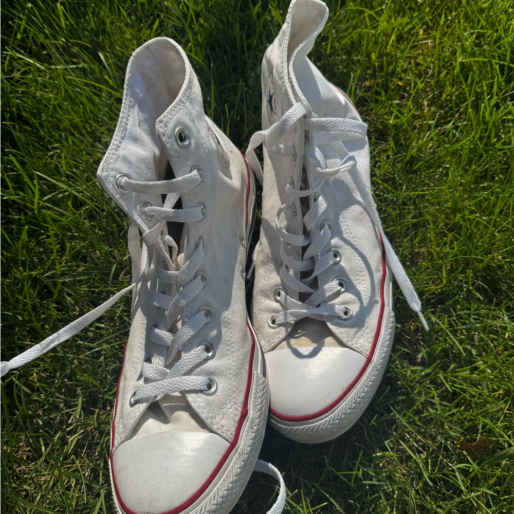 Men’s size 10.5 Converse White High-Tops with Red Accents